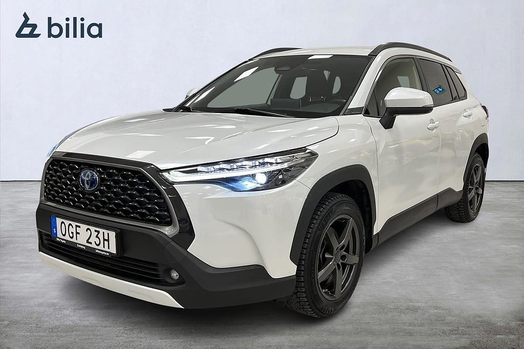 Toyota Corolla Cross Hybrid AWD-i 2,0 Style Drag V-hjul