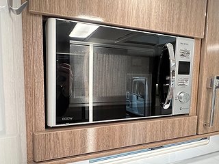 Husbil-integrerad Kabe TM IMPERIAL 910 T 28 av 38