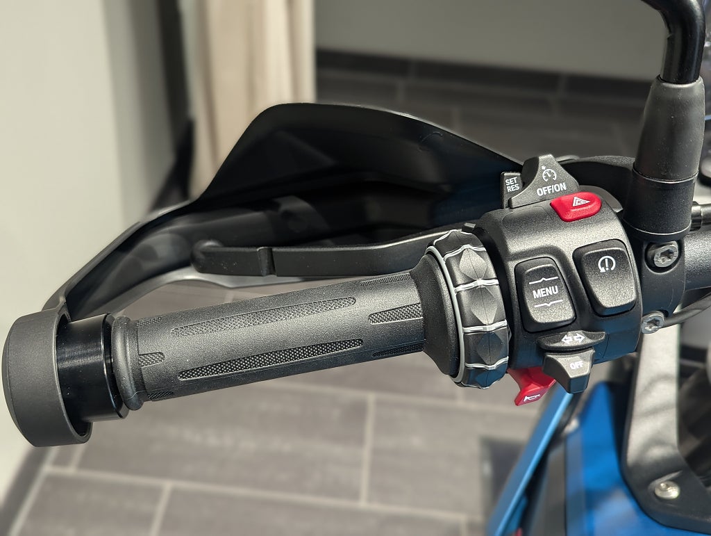 BMW F900GS NU: 184.900kr! Spara 16.795kr!/Enduro/Dynamic