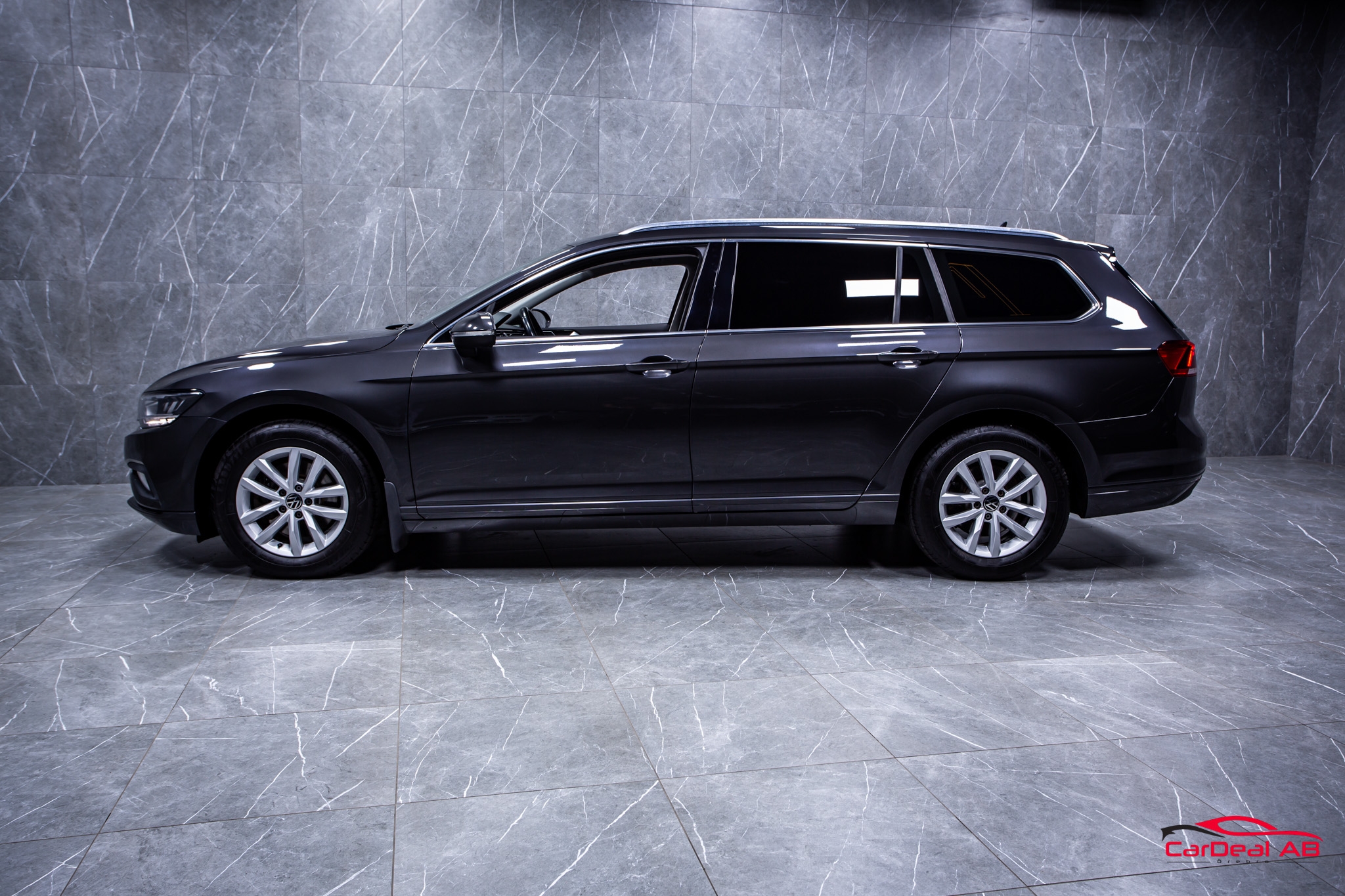 Volkswagen Passat 2021, bild 4/56