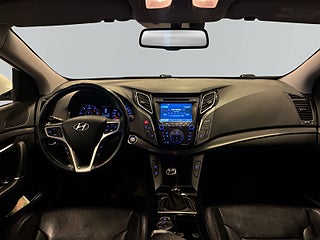 Hyundai i40 cw 1.7 Business Kamera/MoK-Värm/Drag/Skinn/Navi/Kedja