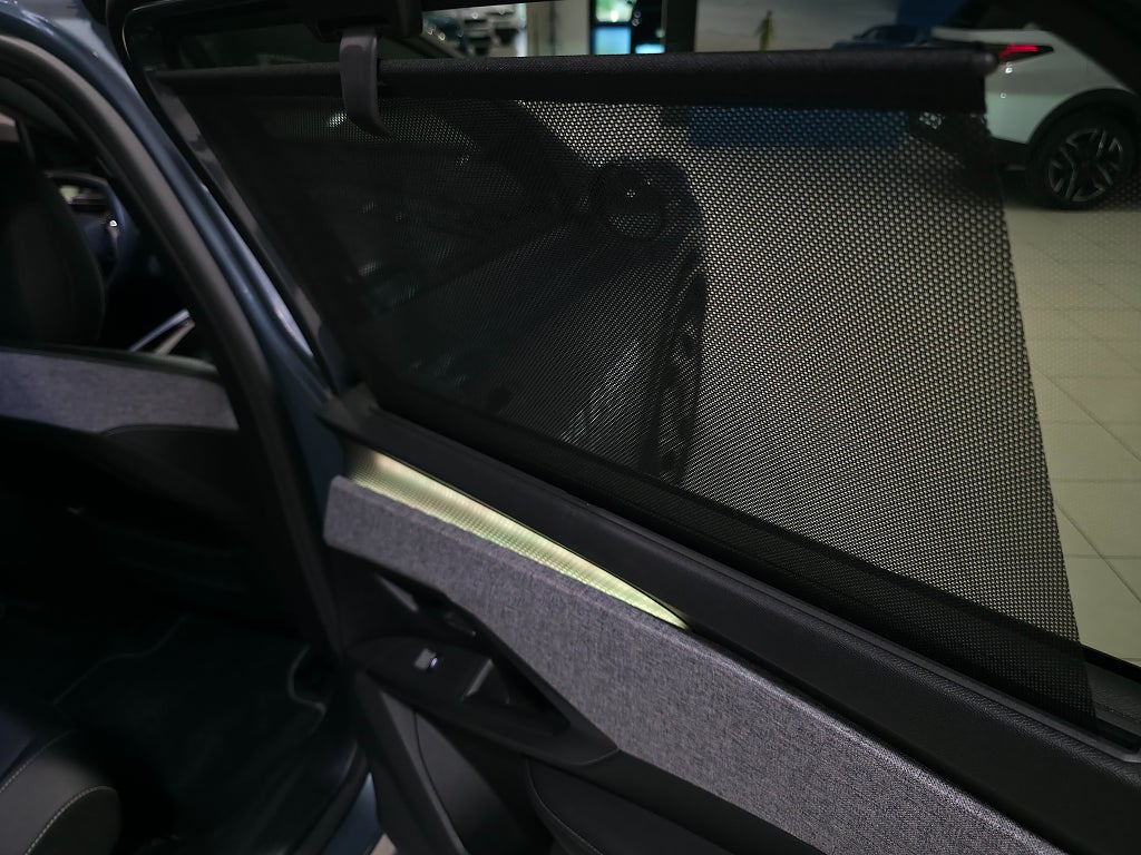 Bild på Peugeot E-5008 GT 214hk Aut - 7-SITS,B-KAMERA,DRAG