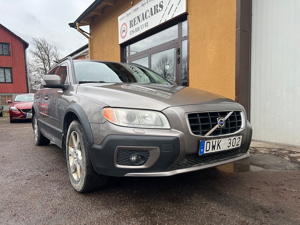 Volvo XC70 3.2 AWD Geartronic Summum Bes Drag/Avb:-539 kr / mån