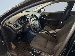 Volvo V40 D2 Geartronic Business S&V/Dvärm/Drag/Psens – bild 7
