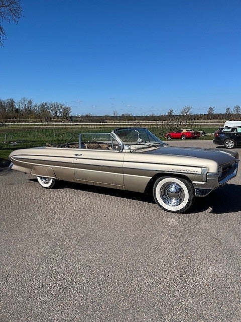 Oldsmobile Dynamic 88 Convertible Coupé 6.5 V8 Hydra-Matic