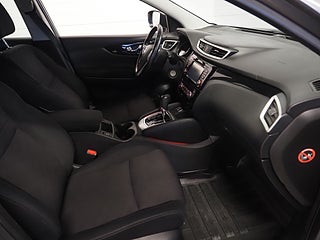 SUV Nissan Qashqai 11 av 22