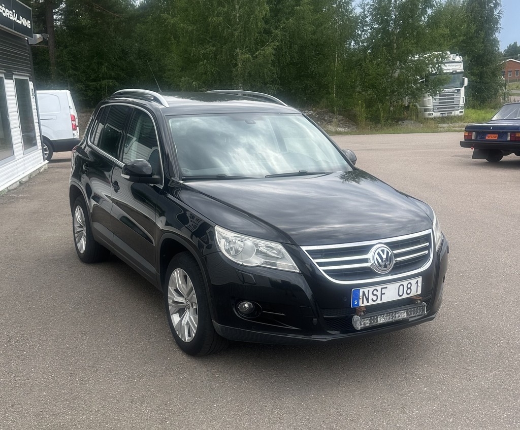 Volkswagen Tiguan 2010, bild 2/36