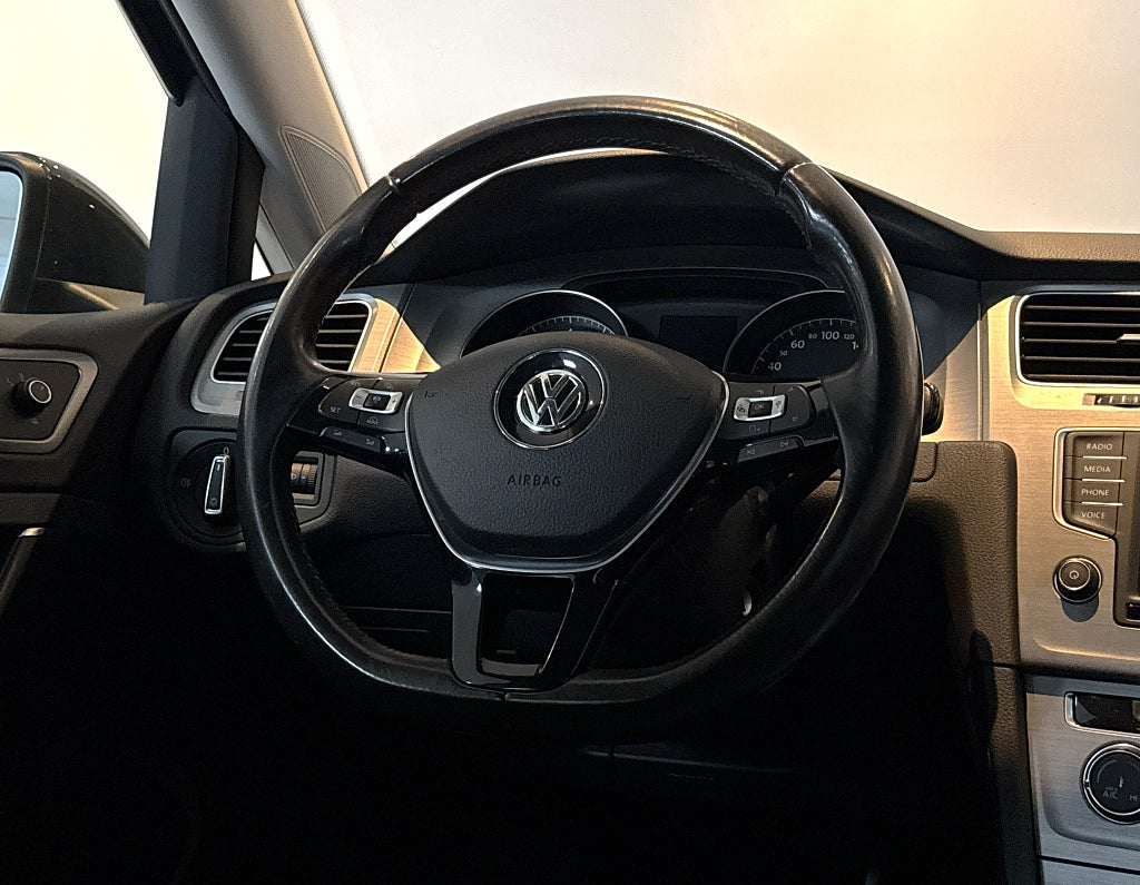 Volkswagen Golf 5-dörrar 1.4 TGI BlueMotion BASE LÅGMIL 1-ÄGARE LÅGSKAT