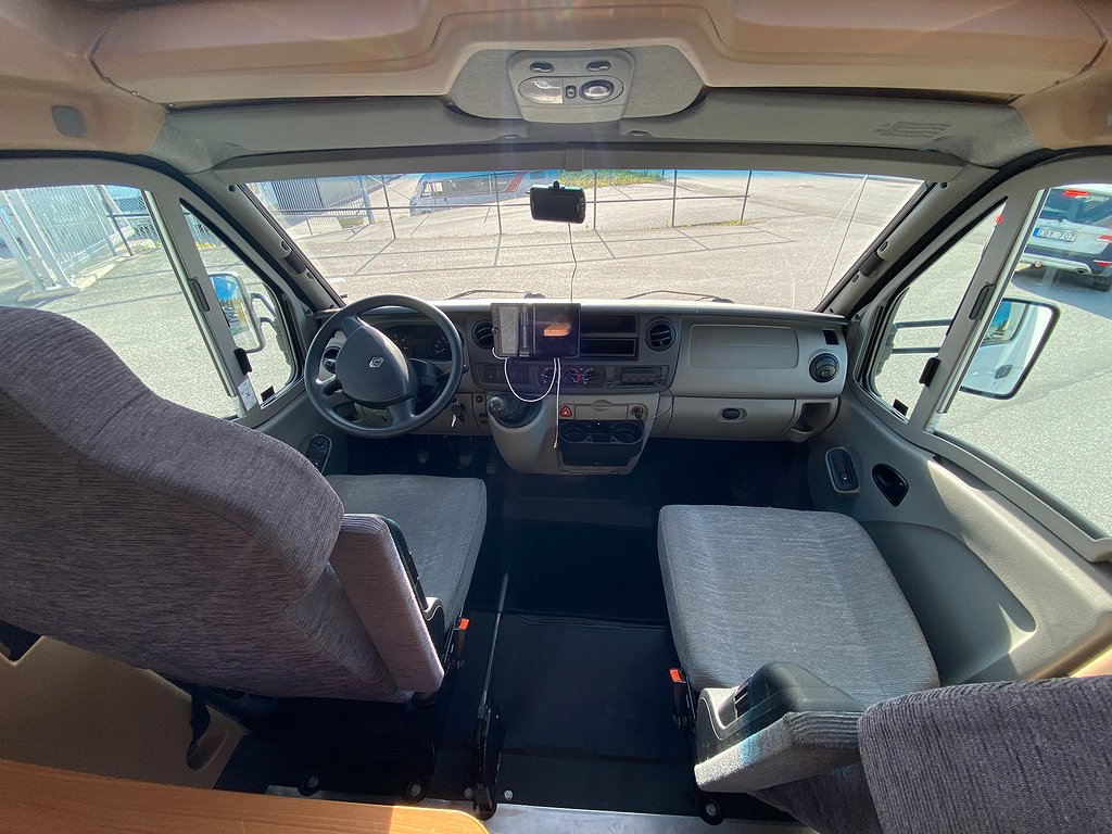 Knaus Sport TI 650 MG / AC bodel / Solcell / B-körkort - Knaus