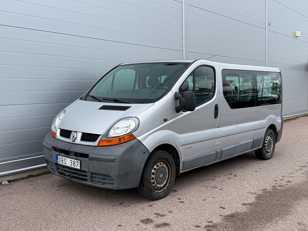 Renault Trafic Kombi 2.9t 2.0 | 9 sits | Lågmil