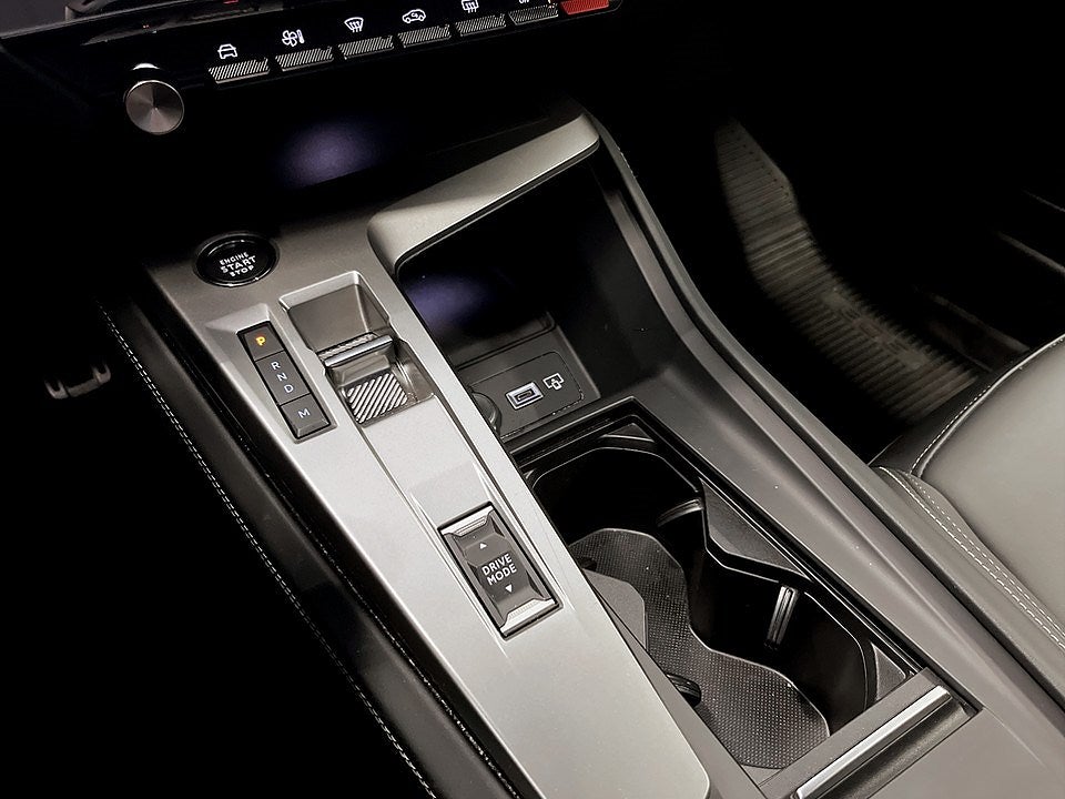 Bild på Peugeot 308 SW GT 1.2 PT 130hk Aut - B-KAMERA, CARPLAY