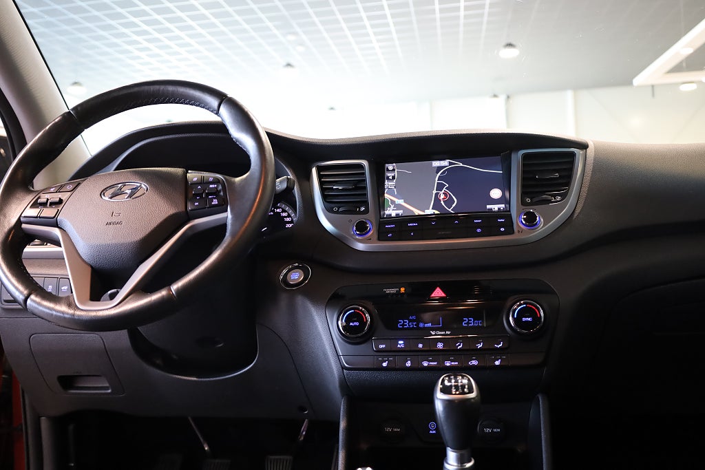 Hyundai Tucson 1.6 T-GDI AWD Premium Navi Kamera Blåtand Fullservad