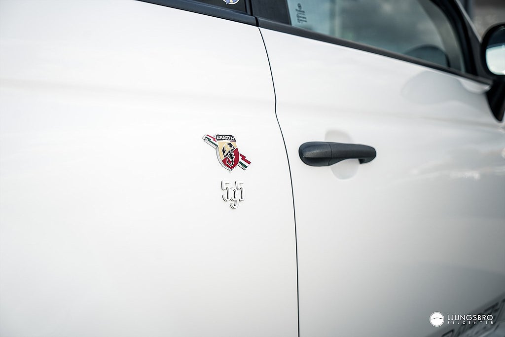 Abarth 595 1.4 Competizione 180hk / Sportavgas / SE SPEC