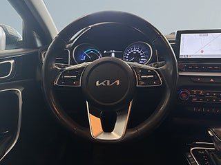 Kia Ceed Sportswagon Plug-in Hybrid DCT Ad S&V/Mvärm/Drag/Kamera – bild 9