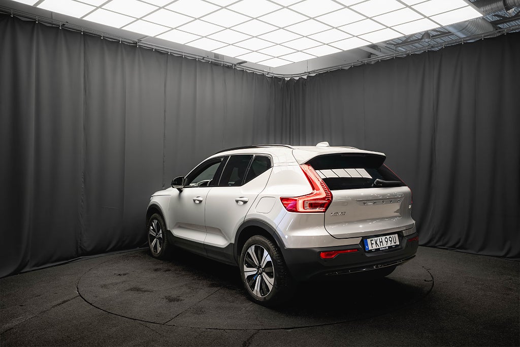 Volvo XC40 Recharge KAMERA VÄRMEPUMP 1-ÄGARE MOMS 231hk