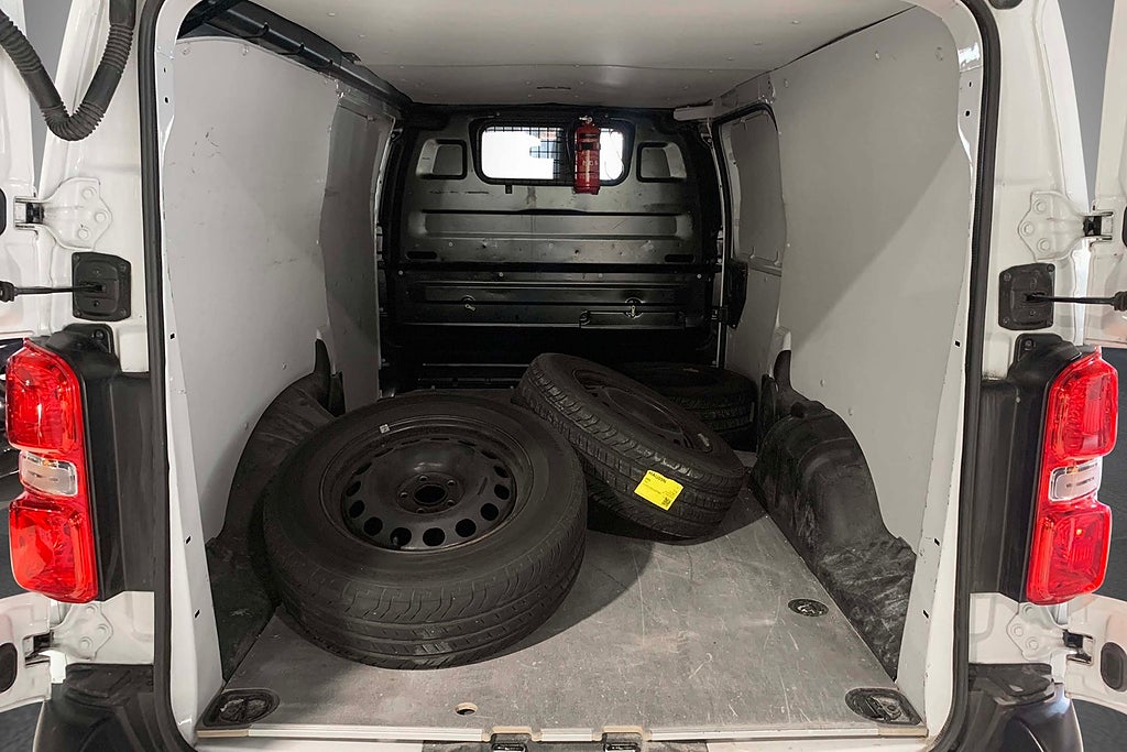 Toyota ProAce 2.0 D-4D LONG | Moms | Backkamera 2023