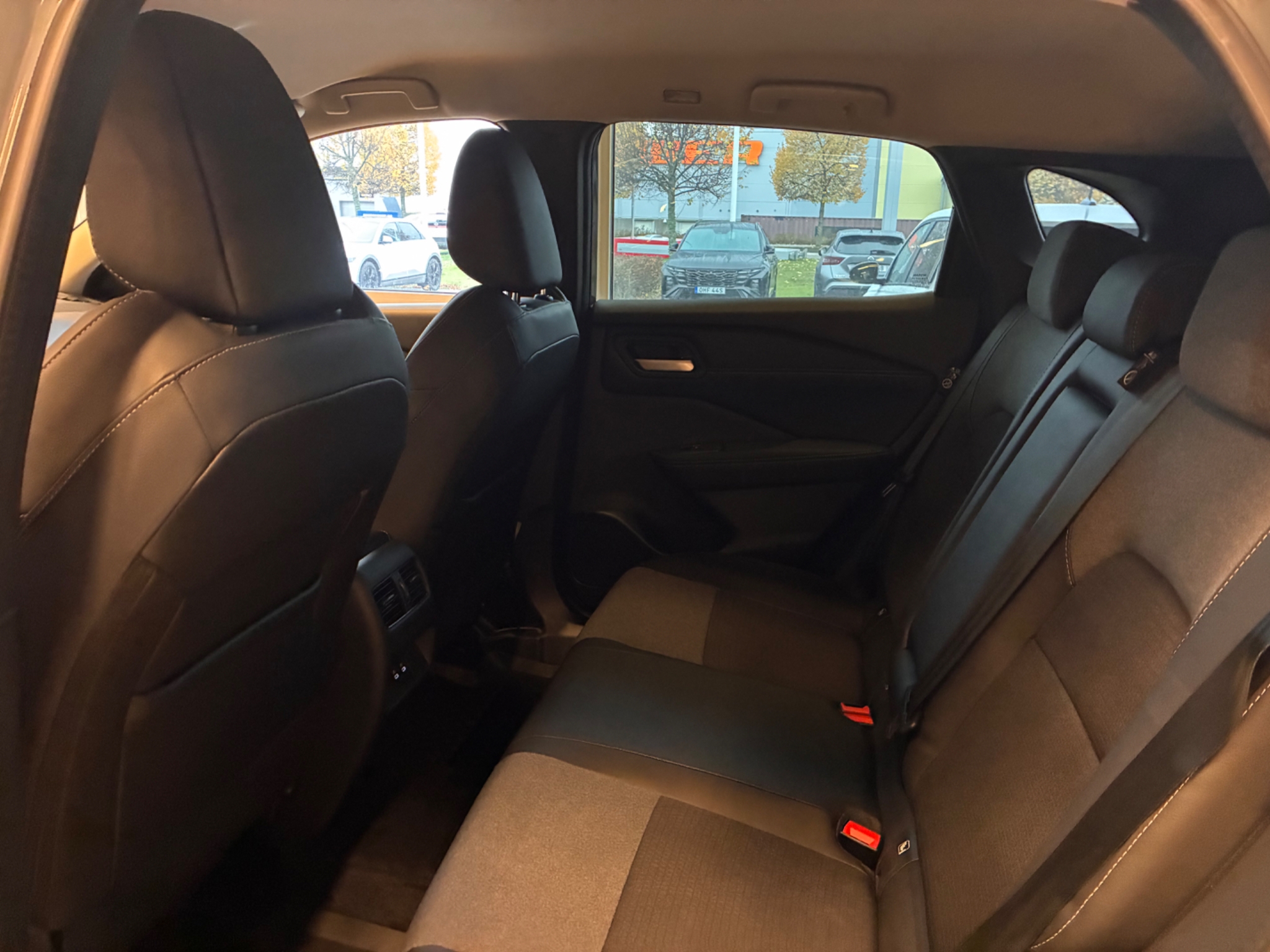 Nissan Qashqai 1.3 DIG-T MHEV N-CONNECTA 2026, bild 7/10