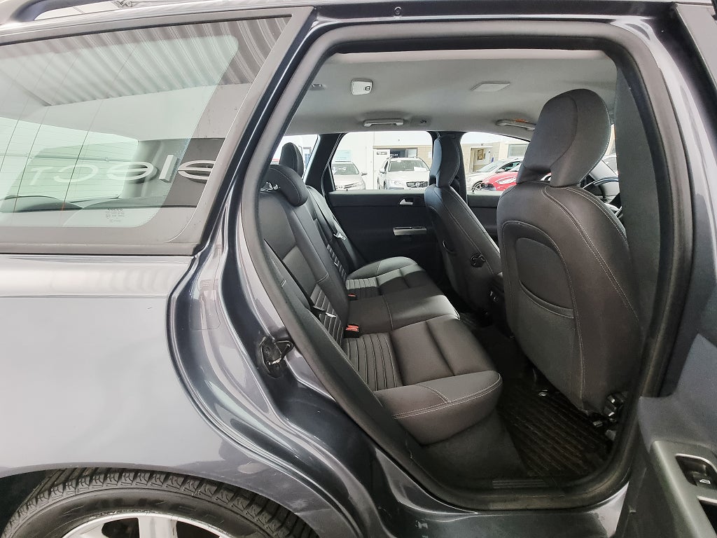 Volvo V50 1.8 Flexifuel 125ch - Chaine neuve - Disque & plaquettes neufs - Sièges chauffants