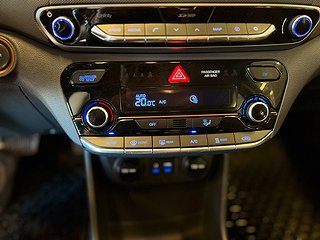 Hyundai IONIQ Electric 28 kWh 120hk Kamera/Navi/Infinity/SoV