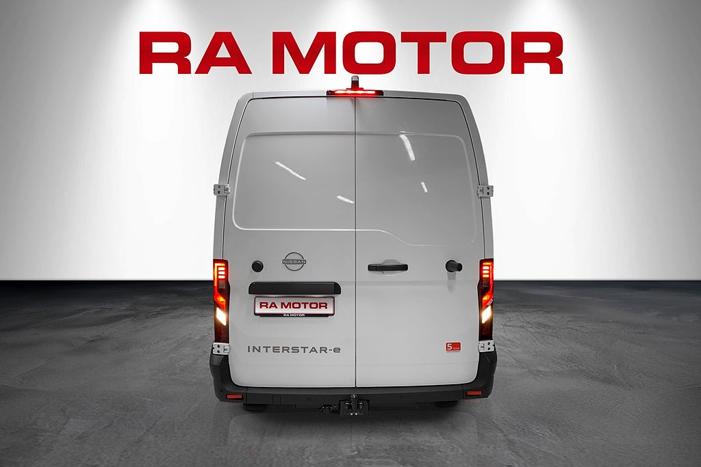 Nissan Interstar 2979kr/mån | Automat | L2H2 | N-Connecta | Leasing