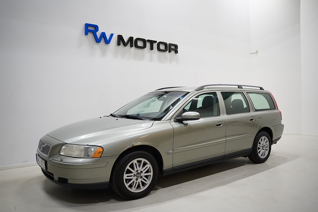 Volvo V70 2.4 170hk Business Farthållare Kamrem Bytt Drag Ny Bes