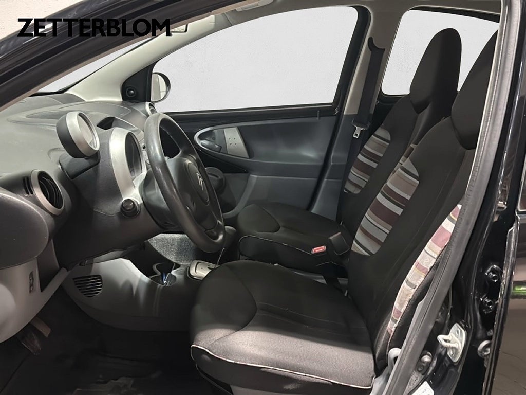 Halvkombi Citroën 5-dörrar 7 av 13