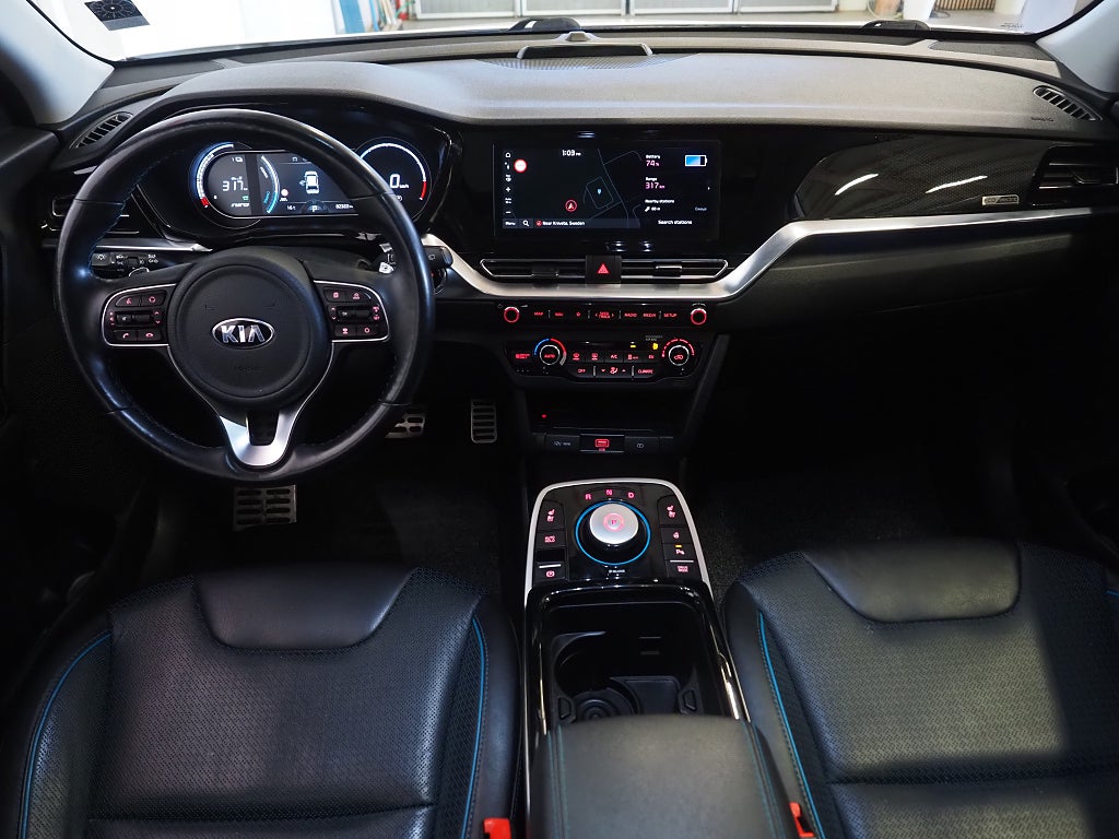 Kia Niro e- 64 kWh Advance Plus Tech Taklucka JBL Navi Läder 2020