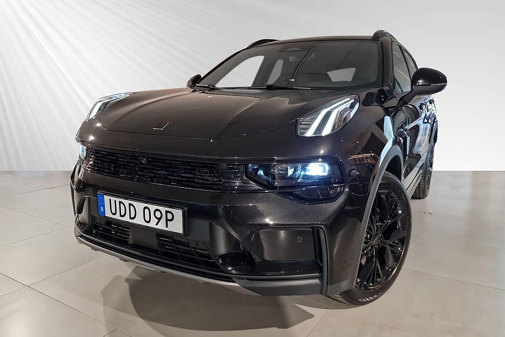 Lynk & Co 01 More PHEV