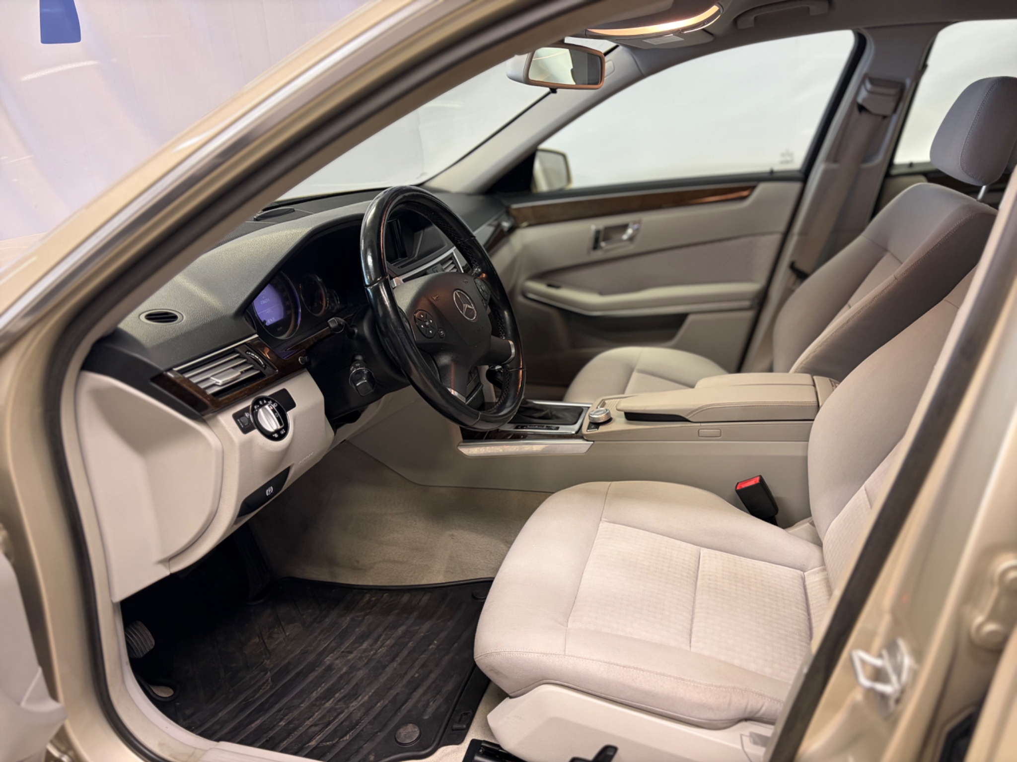 Mercedes-Benz E 2010, bild 5/27