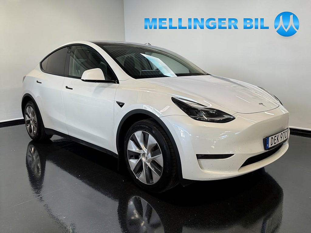 Tesla Model Y Long Range AWD Panorama Kamera Autopilot Drag
