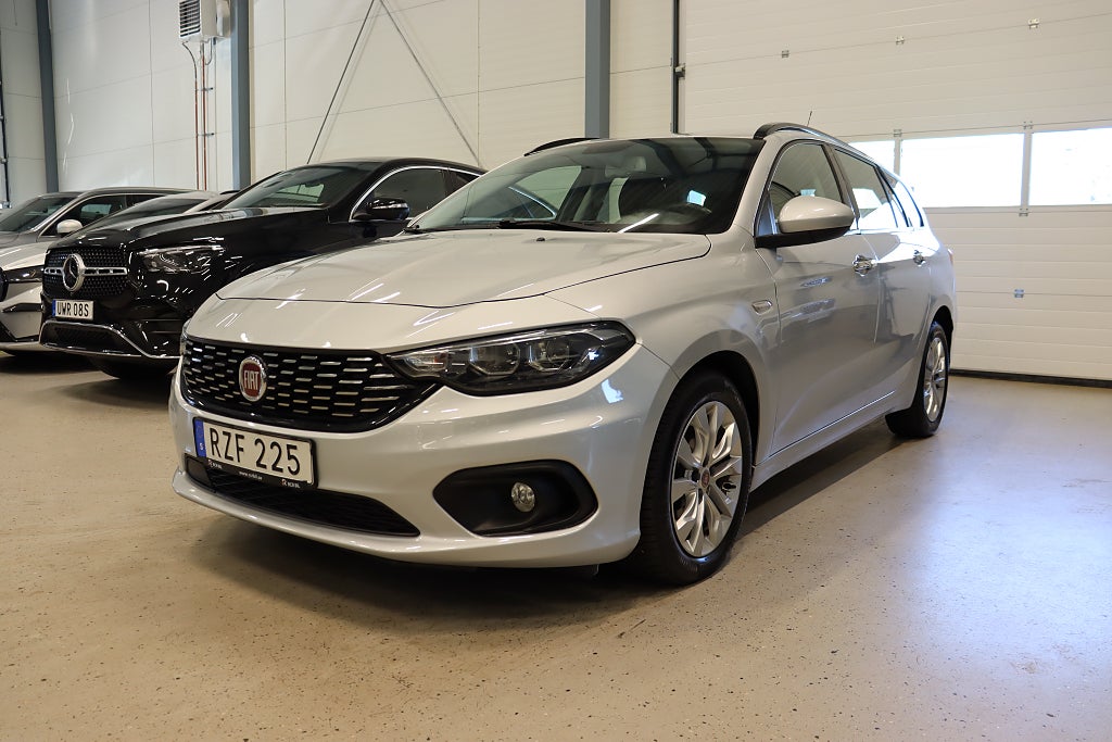 Fiat Tipo Kombi 1.6 E.Torq P-Sensor Farthållare Bluetooth 110hk