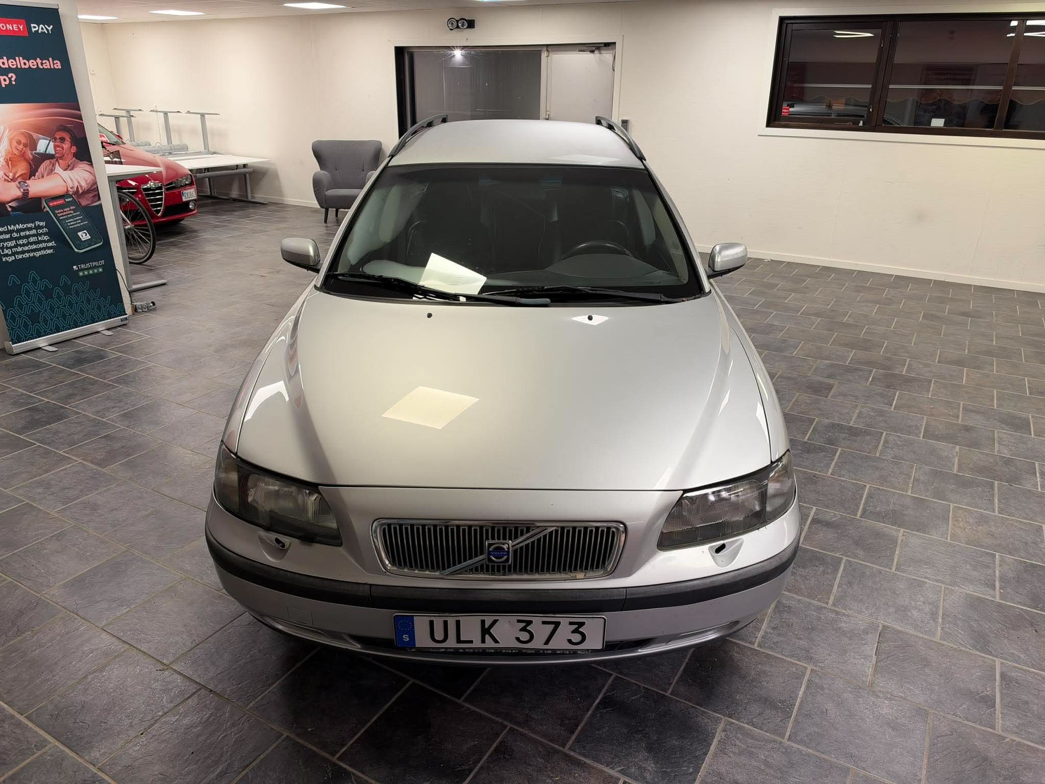 Volvo V70 2.4 2004, photo 3/10