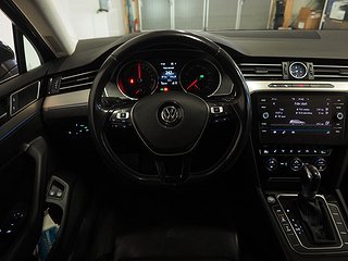 Kombi Volkswagen Passat 16 av 21