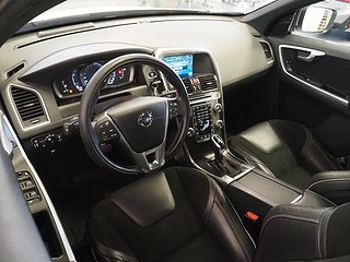 SUV Volvo XC60 14 av 28