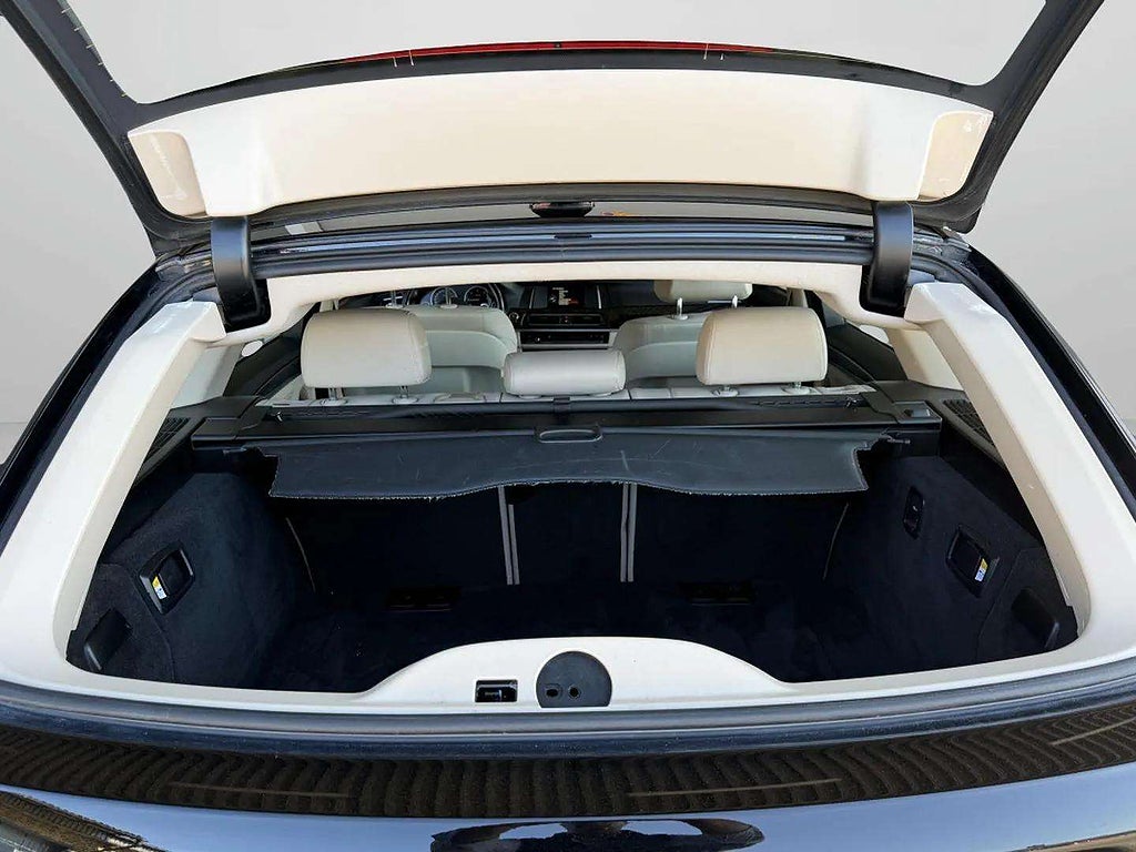 BMW 520d xDrive Touring Steptronic M-Ratt H&K Skinn Drag 2 Ägare - miniatyr 17