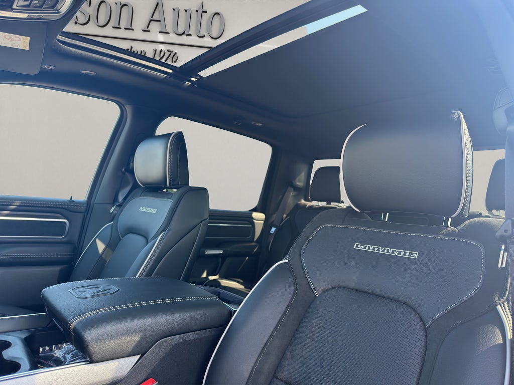 Dodge Ram 1500 Crew Cab LARAMIE NIGHT PREMIUM 3.0L 420hp - bild 9