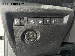 Halvkombi Citroën e-C4 15 av 17