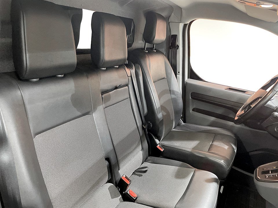 Bild på Citroën e-Jumpy Business 75kWh 136hk Aut - BACKKAMERA