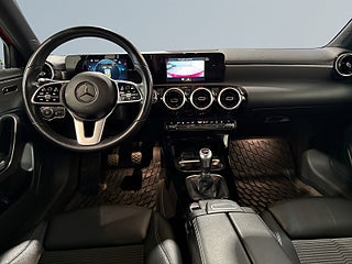 Mercedes-Benz A 180 Låg skatt Kamera Drag Mvärm Widescreen S/V-hjul – bild 8