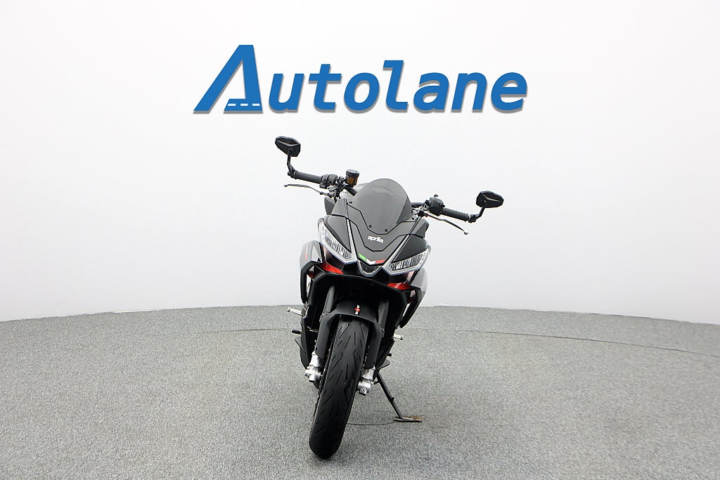 Aprilia Tuono 660 Factory *Endast 1-Ägare Nyservad Dominator