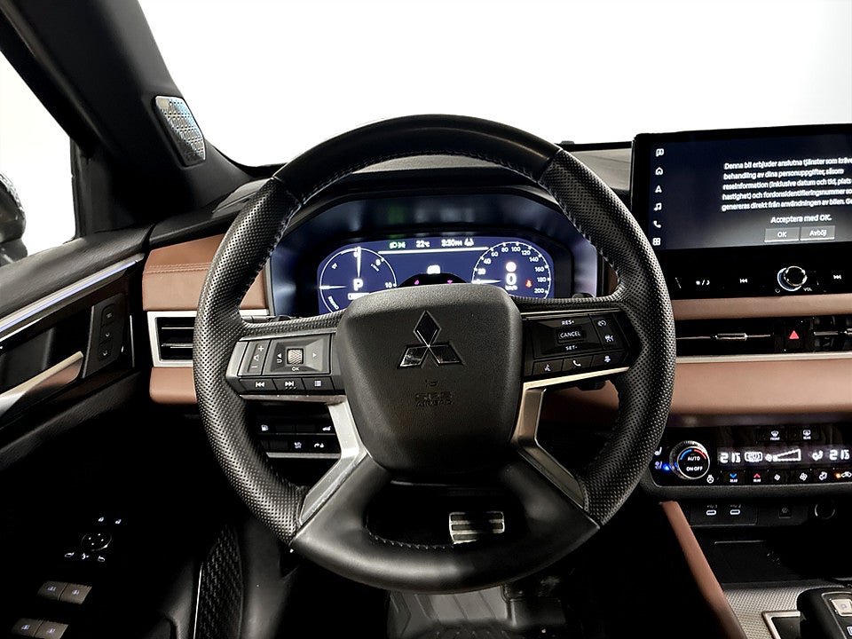 Bild på Mitsubishi Outlander Instyle+ PHEV 306hk Aut 4WD CARPLAY NAVI