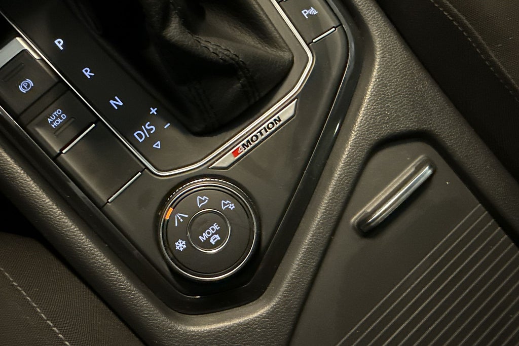 Volkswagen Tiguan 2.0 TDI DPF SCR 4Motion GT Drag Värmare Cockpit  miniatyr 11