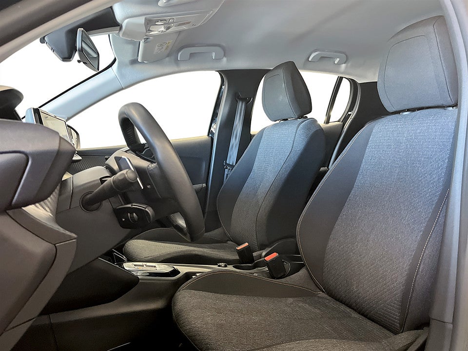 Bild på Peugeot 208 Style Hybrid 100hk Aut CARPLAY BACKSENSORER