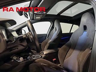 Halvkombi BMW M135i 11 av 28