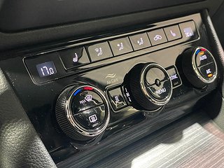 Kombi Skoda Superb 18 av 26