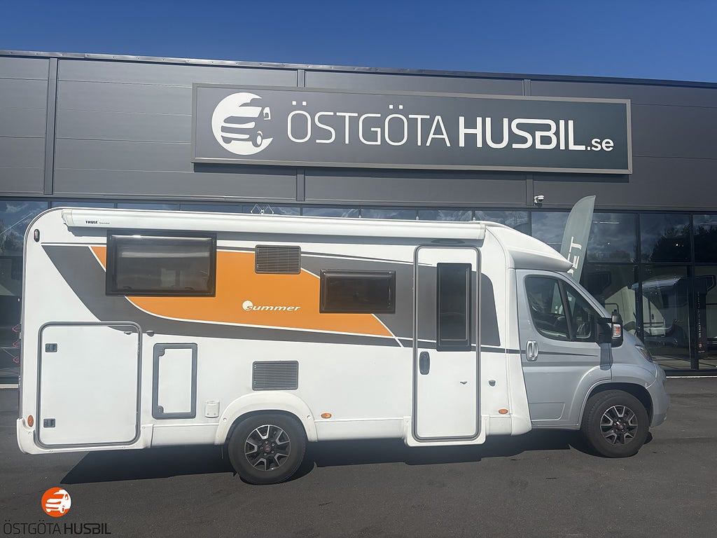 Bürstner 690 EDITION // VINTERPAKET // CYKELHÅLLARE