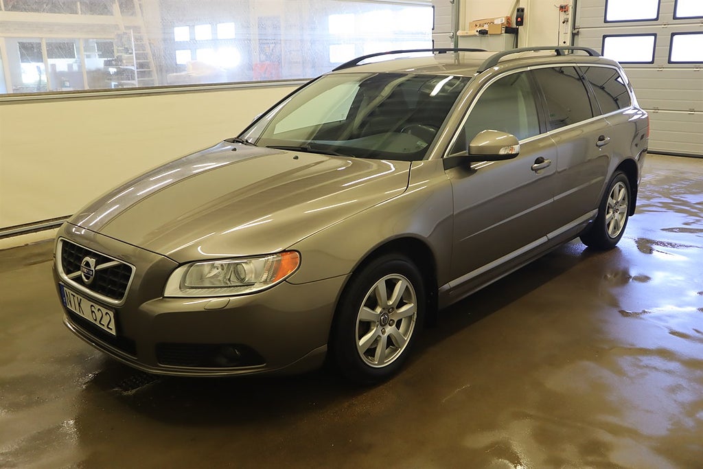 Volvo V70 D3 163hk Momentum DRAG VHJUL TOPPSKICK