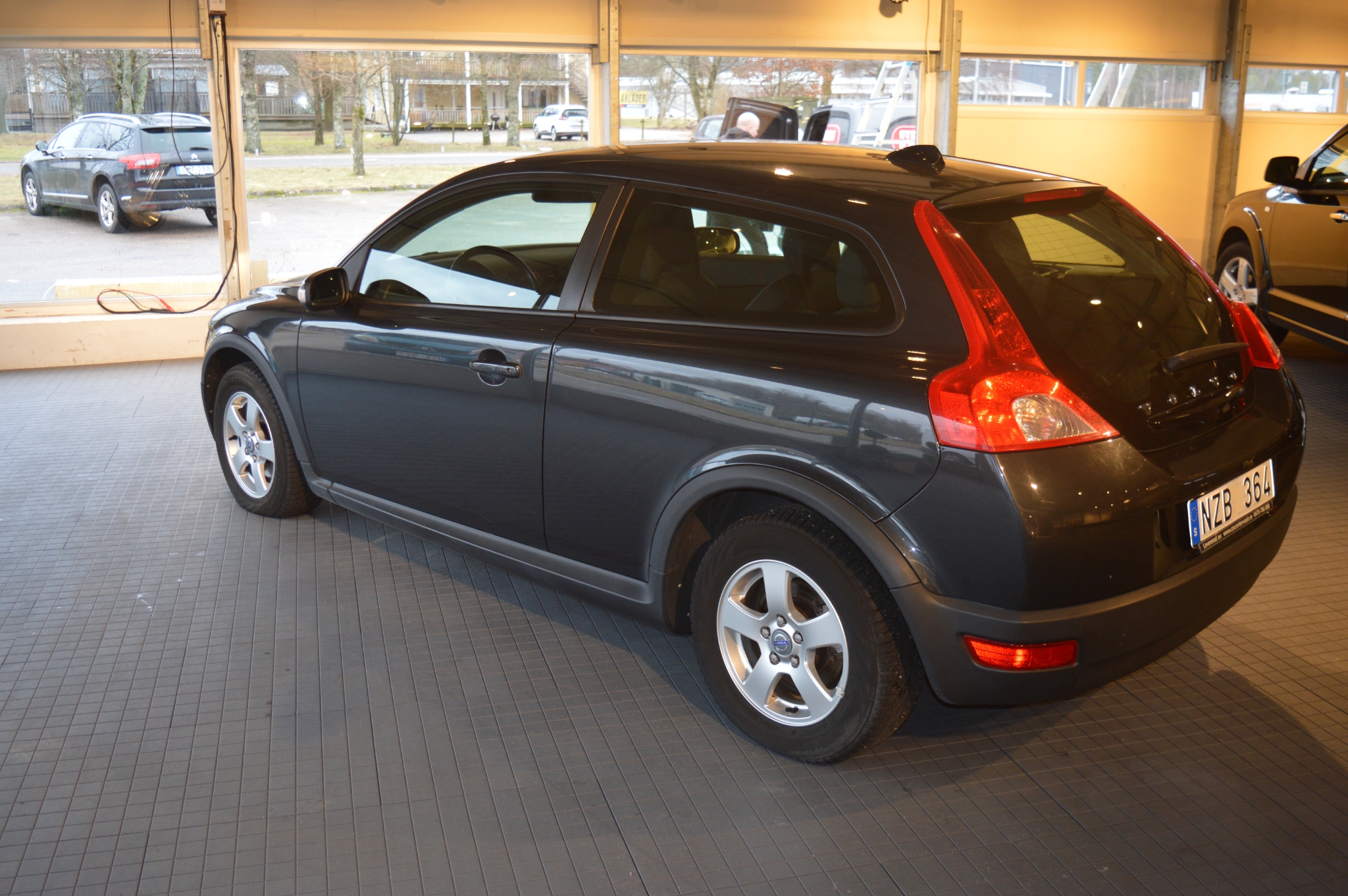 Volvo C30 1.8 Flexifuel Kinetic Euro 4 2009, bild 4/33