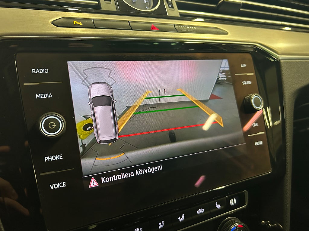 Volkswagen Passat Alltrack 2.0 TDI 4M Cockpit D-Värm Drag 2018