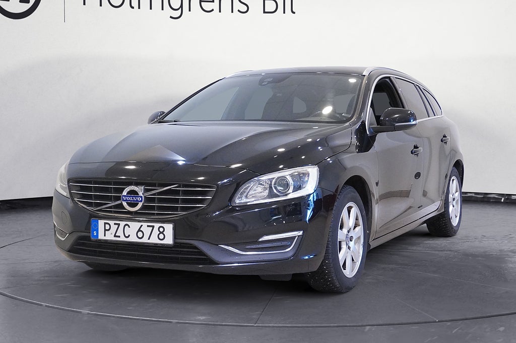 Volvo V60 D4 Summum Manuell 190hk, Pdc, Skinn, Elstol M Minne | Ränta